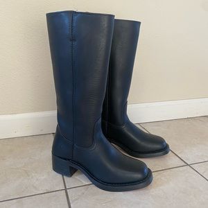 BRAND NEW black frye 14L campus boots